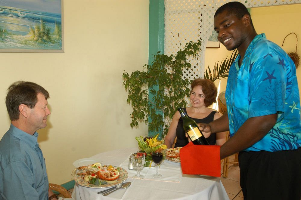 Bird Rock Beach Hotel Basseterre Exterior foto